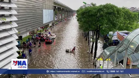 Hạn chế phương tiện từ Phạm Văn Đồng đến bến xe Mỹ Đình