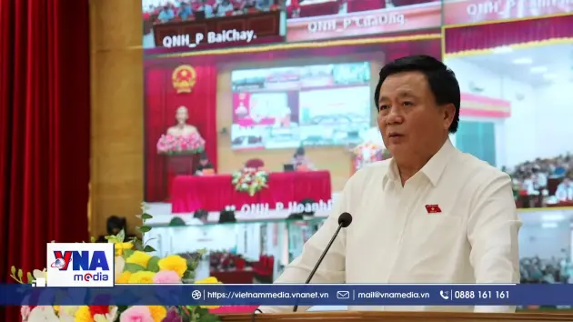 Đồng chí Nguyễn Xuân Thắng tiếp xúc cử tri Quảng Ninh