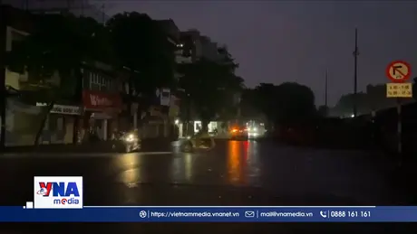 Sáng 1/10, nhiều tuyến đường Hà Nội đã rút nước