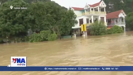 Ninh Bình khẩn trương ứng phó với lũ lụt sau bão số 10