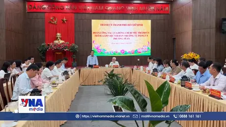  Bí thư Trần Lưu Quang làm việc với phường đông dân nhất TPHCM