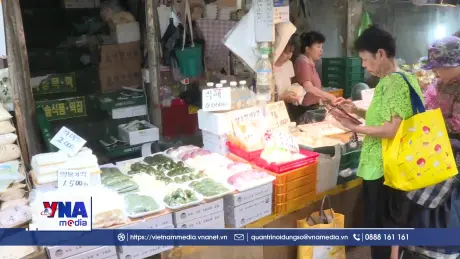 Hàn Quốc đón Tết Trung thu trong bão giá 