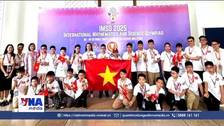 Học sinh Việt Nam giành giải thưởng tại Olympics Toán và Khoa học quốc tế