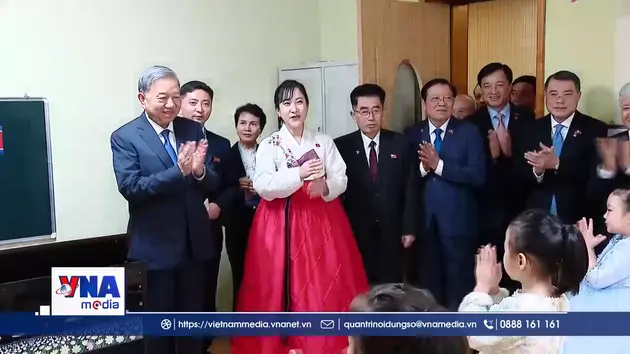 Tổng Bí thư thăm Trường mẫu giáo Kiêng Sang và lớp học mang tên Chủ tịch Hồ Chí Minh