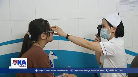 Việt Nam có khoảng 2 triệu người mù và thị lực kém
