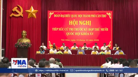 Chủ tịch Quốc hội Trần Thanh Mẫn tiếp xúc cử tri trước Kỳ họp thứ 10