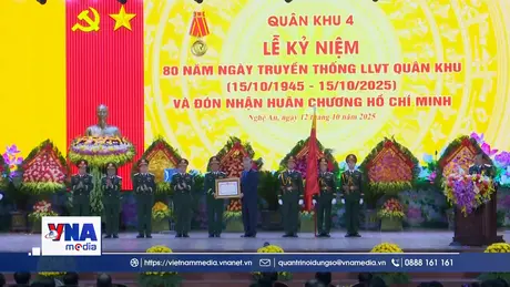 Lễ kỷ niệm 80 năm Ngày truyền thống Lực lượng vũ trang Quân khu 4