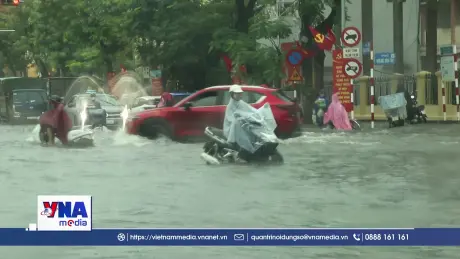 Hải Phòng ngập cục bộ sau mưa lớn sáng 14/10