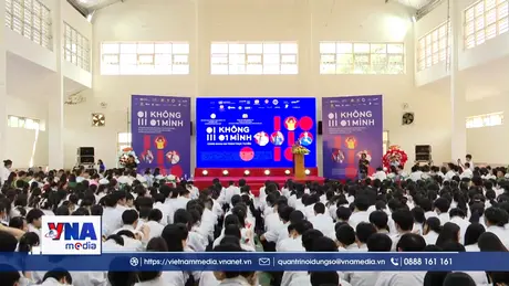 Phát động Chiến dịch “Không một mình - Cùng nhau an toàn trực tuyến”