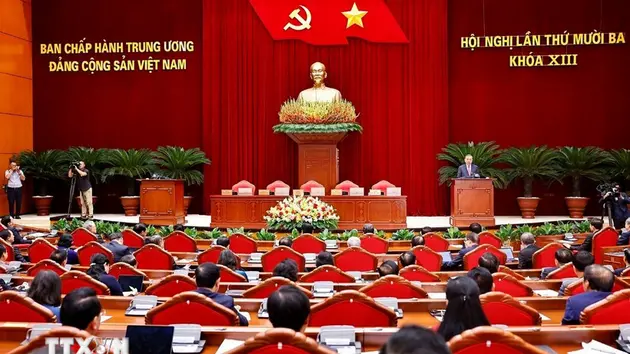 Lấy ý kiến nhân dân về dự thảo chương trình hành động thực hiện nghị quyết đại hội XIV của Đảng