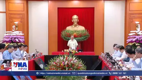 Tháo gỡ điểm nghẽn thể chế phải là nhiệm vụ hàng đầu