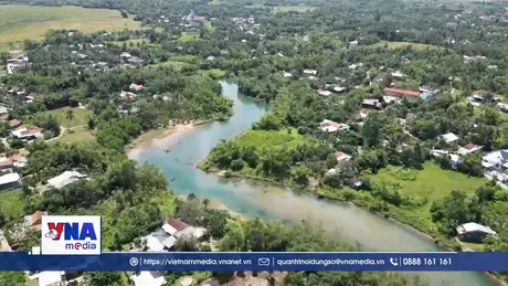 Sạt lở nghiêm trọng bờ sông Bù Lu ở Huế
