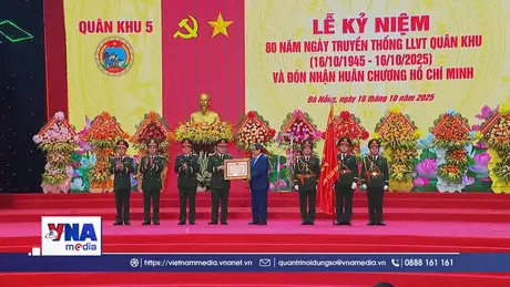 Quân khu 5 – 80 năm tiến bước dưới Quân kỳ