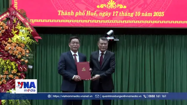 Đồng chí Nguyễn Đình Trung giữ chức Bí thư Thành ủy Huế