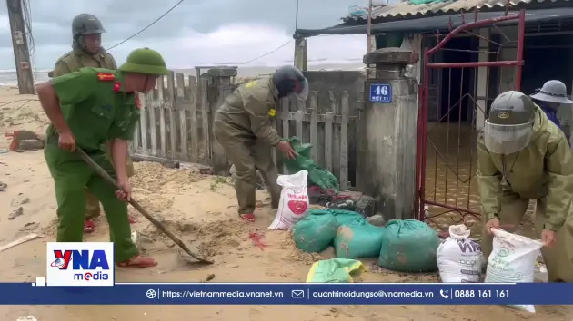 Huế gấp rút triển khai ứng phó với bão số 12