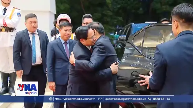 Thủ tướng hội kiến Tổng Bí thư, Chủ tịch nước Lào