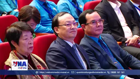 Đại hội thi đua yêu nước công nhân, viên chức, lao động lần thứ 11