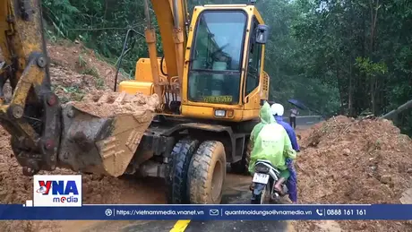 Quảng Ngãi khẩn trương khắc phục các điểm sạt lở trên Quốc lộ 24C