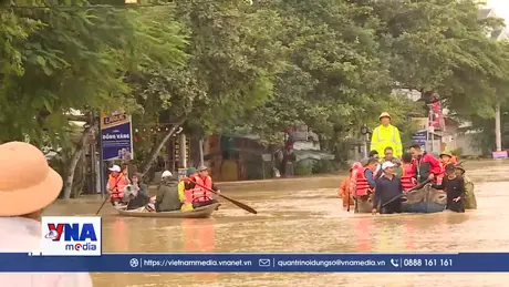 Bí thư Thành ủy Đà Nẵng đi kiểm tra vùng sạt lở, ngập lụt