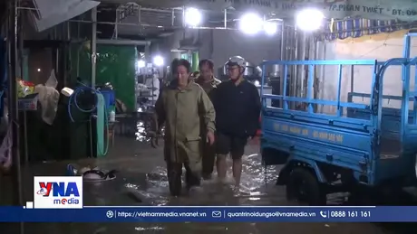 Lâm Đồng: Di dời khẩn cấp hộ dân trong đêm khu vực ngập sâu
