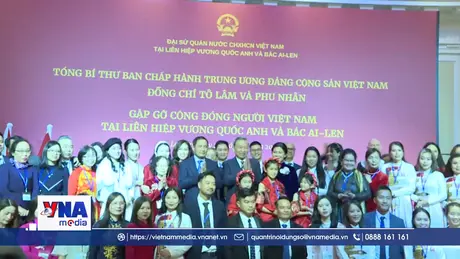 Tổng Bí thư Tô Lâm gặp gỡ cộng đồng người Việt tại Anh