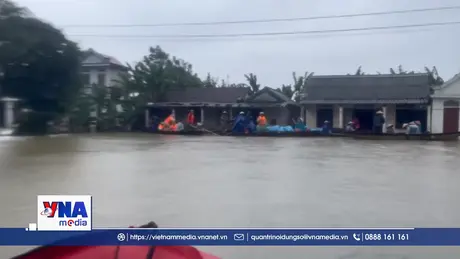 Nghĩa tình người dân Quảng Trị trong mưa lũ