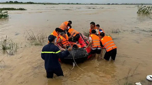Tổng Bí thư Tô Lâm gửi Thư thăm hỏi, động viên đồng bào, cán bộ, chiến sỹ đang ứng phó, khắc phục hậu quả thiên tai