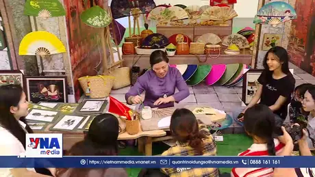 Hội chợ Mùa Thu 2025: Nhịp cầu giao thương đưa sản phẩm Hà Nội vươn xa