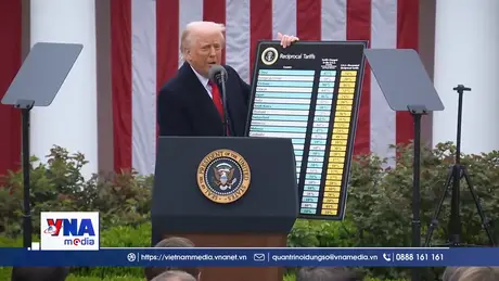 Thượng viện Mỹ thông qua nghị quyết chấm dứt thuế quan toàn cầu của ông Trump