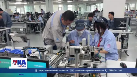 Hoạt động sản xuất của Trung Quốc suy giảm