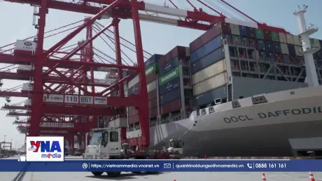 Thuế quan Mỹ đối với xe tải hạng nặng bắt đầu có hiệu lực