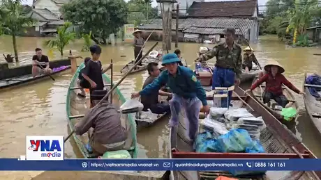 Những bếp lửa nghĩa tình trong mùa mưa lũ