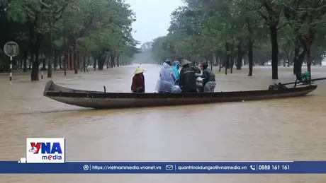 Mực nước sông Bồ vượt mức lịch sử tại Huế