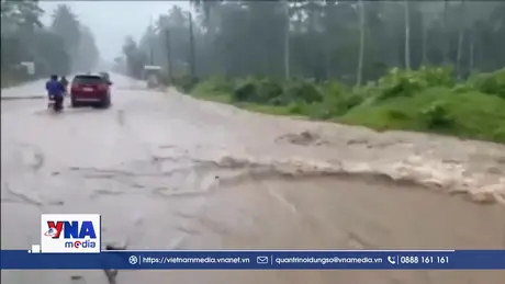 Bão Kalmaegi mạnh lên khi đổ bộ Philippines