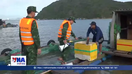 Kiên quyết không để ngư dân ở lại lồng bè khi bão số 13 đổ bộ