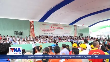 Rộn ràng Lễ hội Ok Om Bok tại An Giang