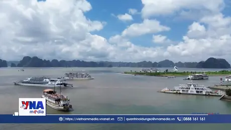 Quảng Ninh hướng tới đội tàu du lịch hiện đại, an toàn và thân thiện môi trường