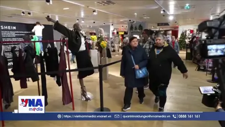 Shein khai trương cửa hàng đầu tiên tại Paris giữa nhiều tranh cãi