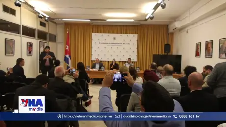 Dịch giả Italy đánh giá cao tình hữu nghị Cuba-Việt Nam