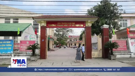 Trường học tiền tỉ, xây xong bỏ không ở Nghệ An