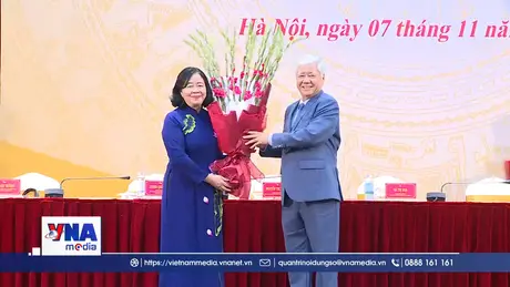 Bà Bùi Thị Minh Hoài giữ chức Chủ tịch Ủy ban Trung ương MTTQ Việt Nam