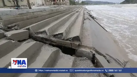 Nghệ An: Kè biển hư hỏng do thiết kế không phù hợp