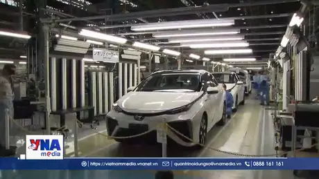 Các nhà sản xuất ô tô Nhật Bản giảm mạnh lợi nhuận