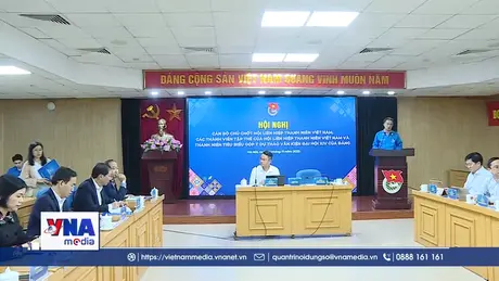Thanh niên góp ý dự thảo văn kiện Đại hội XIV của Đảng