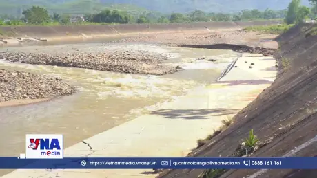 Lào Cai sớm khắc phục tình trạng sập gãy bờ kè Suối Thia