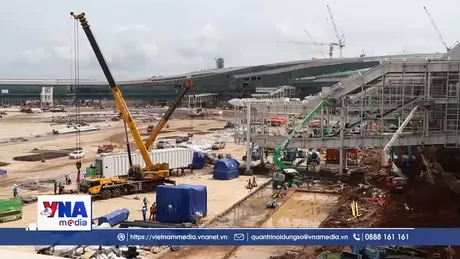 Đồng loạt lắp đặt thiết bị sân bay Long Thành