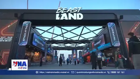 Youtuber nổi tiếng khai trương công viên giải trí tại Trung Đông