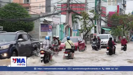 Triều cường ở Cần Thơ vượt báo động III trở lại