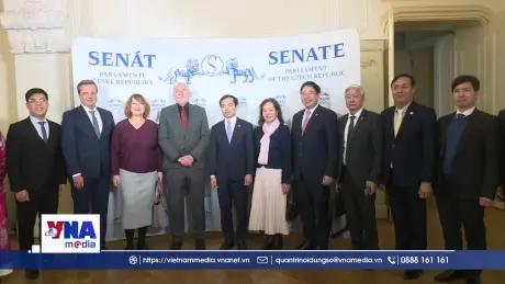 Đoàn công tác Học viện Chính trị quốc gia Hồ Chí Minh làm việc tại Séc