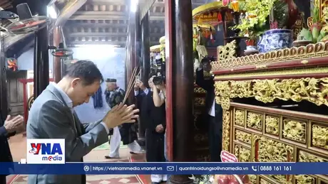 Đồng chí Lê Hoài Trung dự ngày hội Đại đoàn kết toàn dân tại Huế